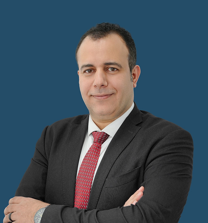 صورة فريق الإدارة 2 - محمد الديب